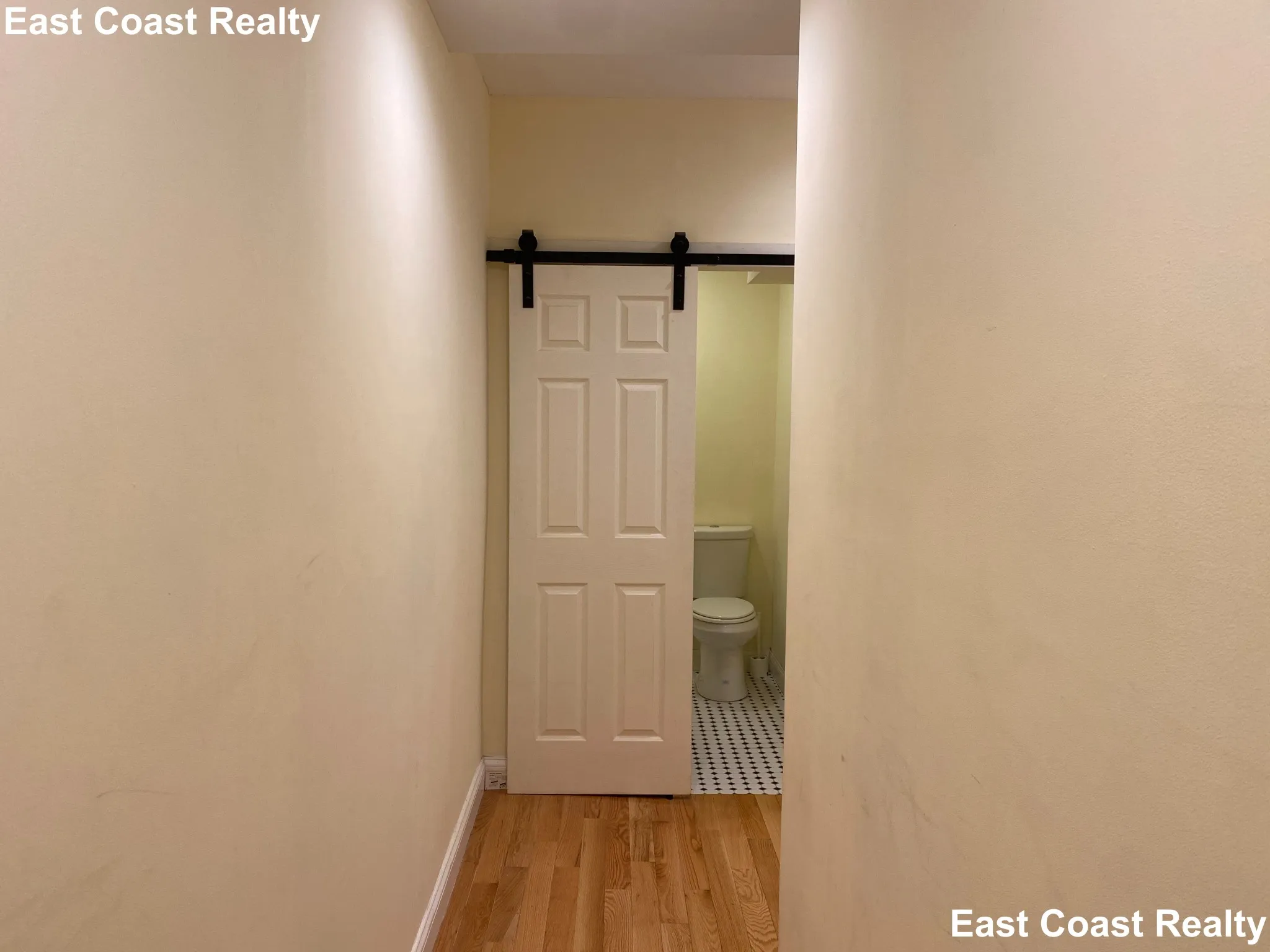 24 Phillips St, Beacon Hill
