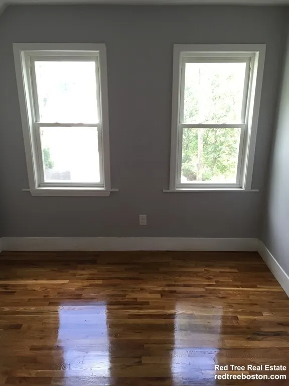 39 Pinckney St, East Somerville