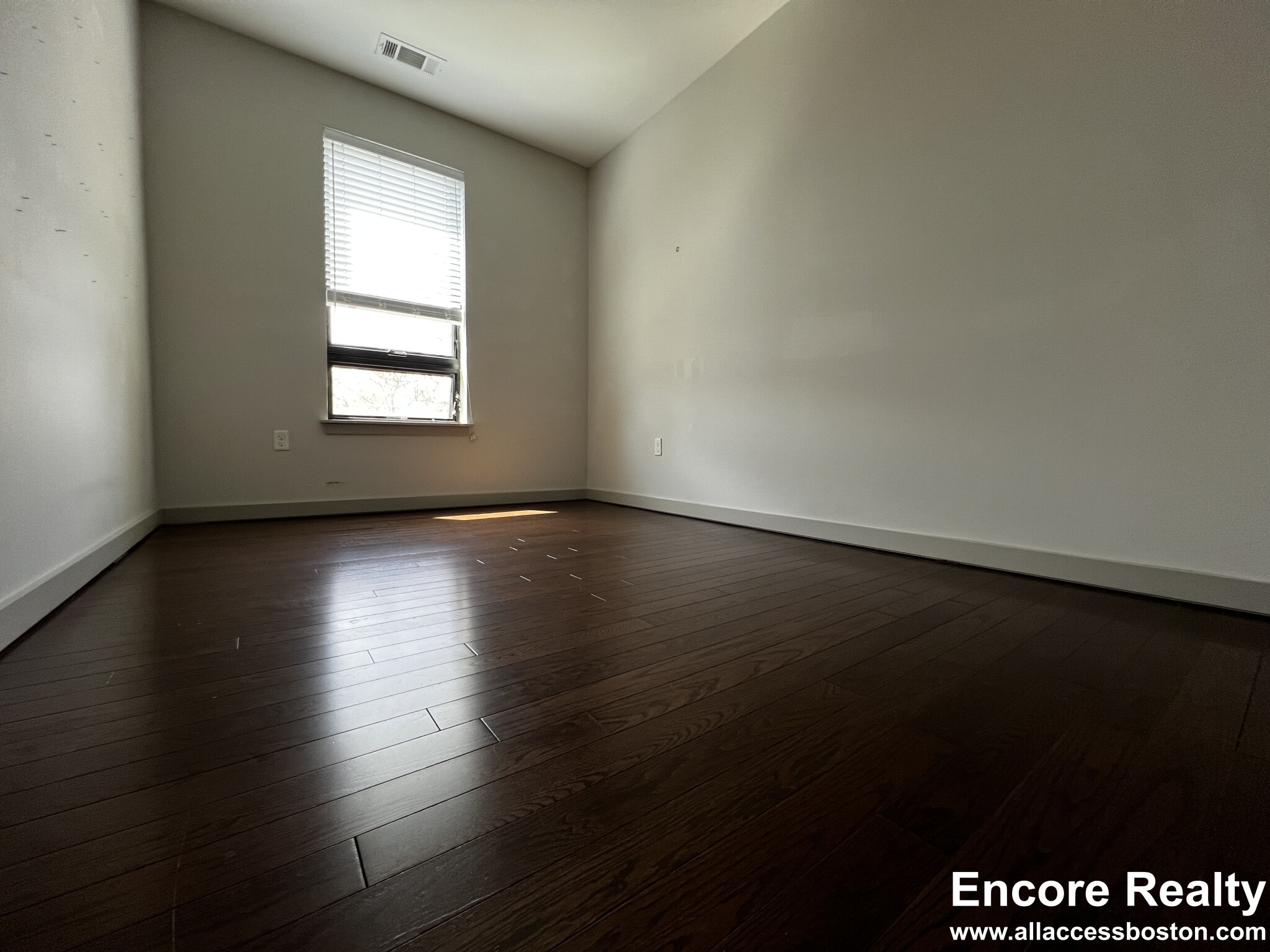 45 Marion St, Coolidge Corner