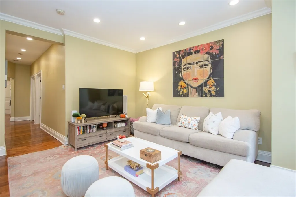214 South St, Jamaica Plain