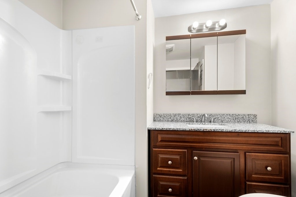 11 Minuteman Way, Shrewsbury