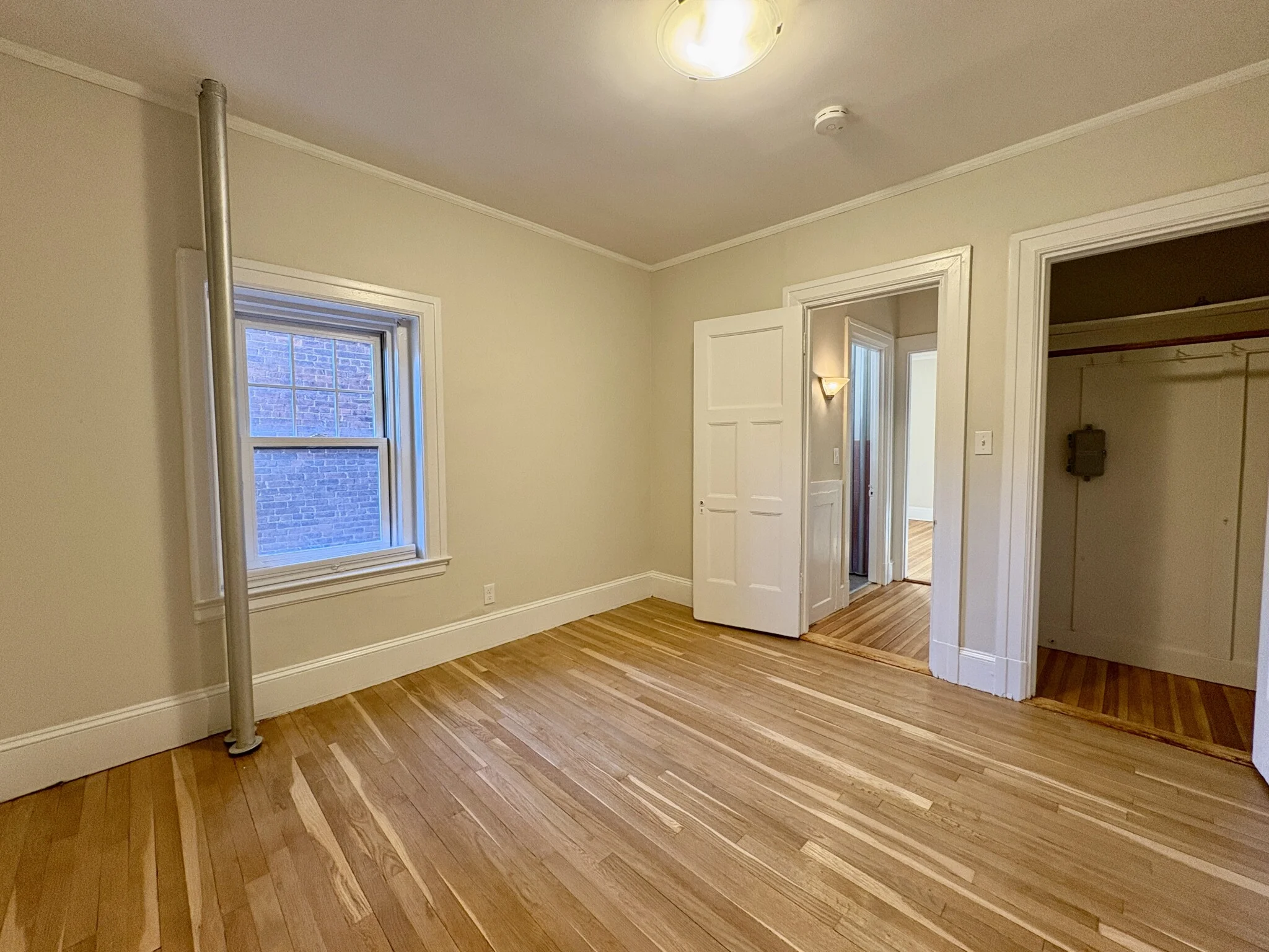 1209 Beacon St, Coolidge Corner