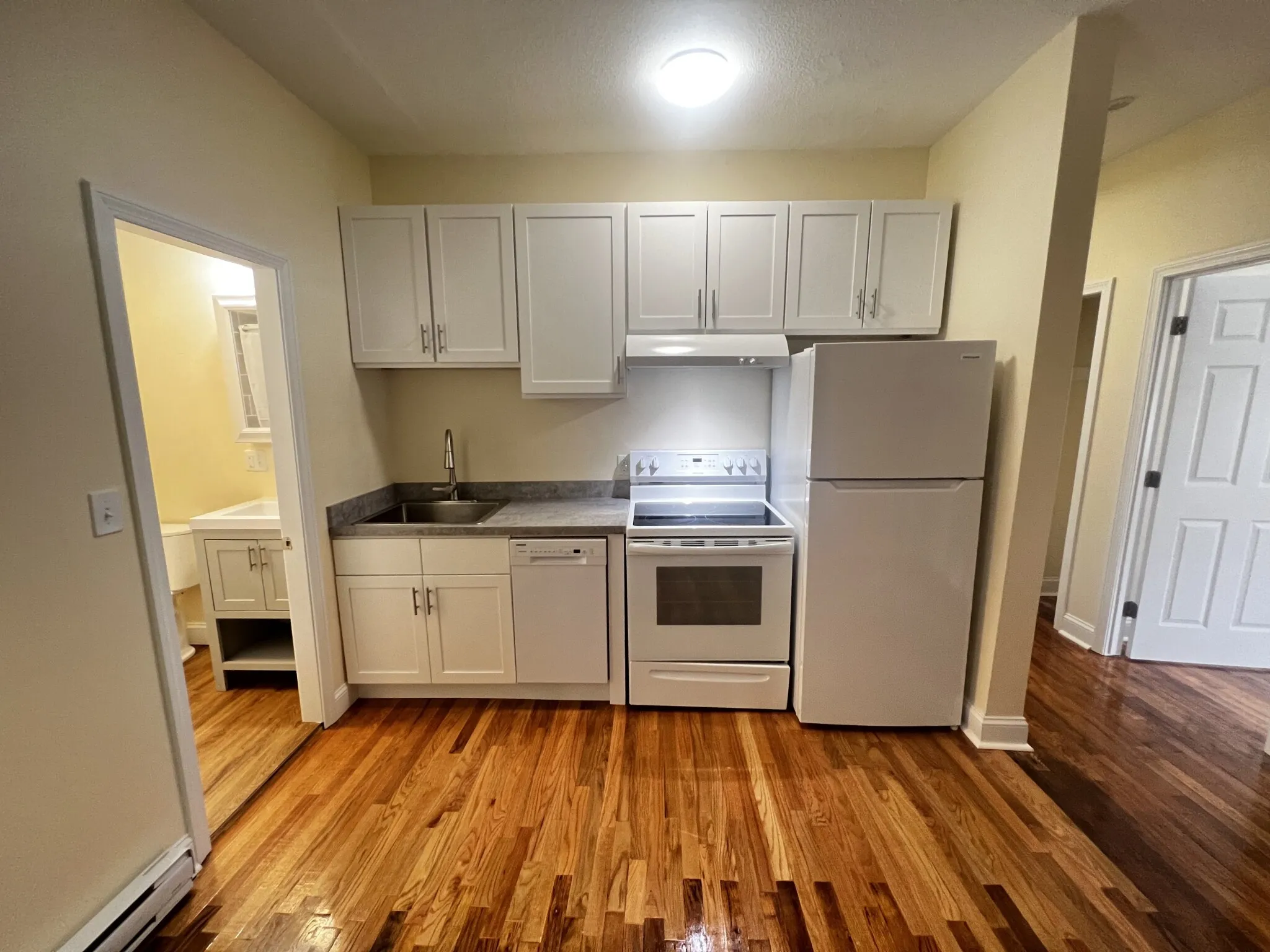 892 Huntington Ave, Mission Hill