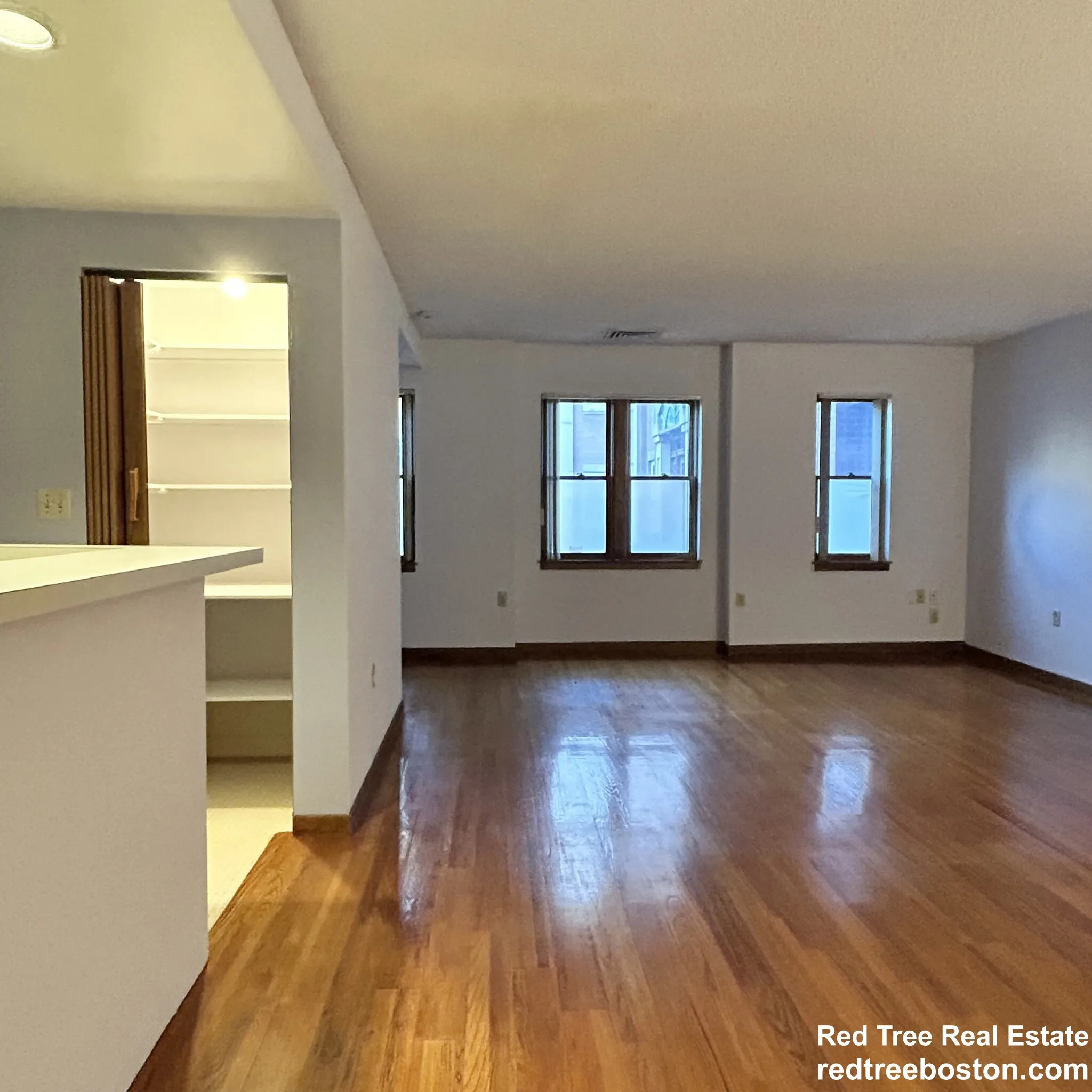 28 Parkman St, Coolidge Corner