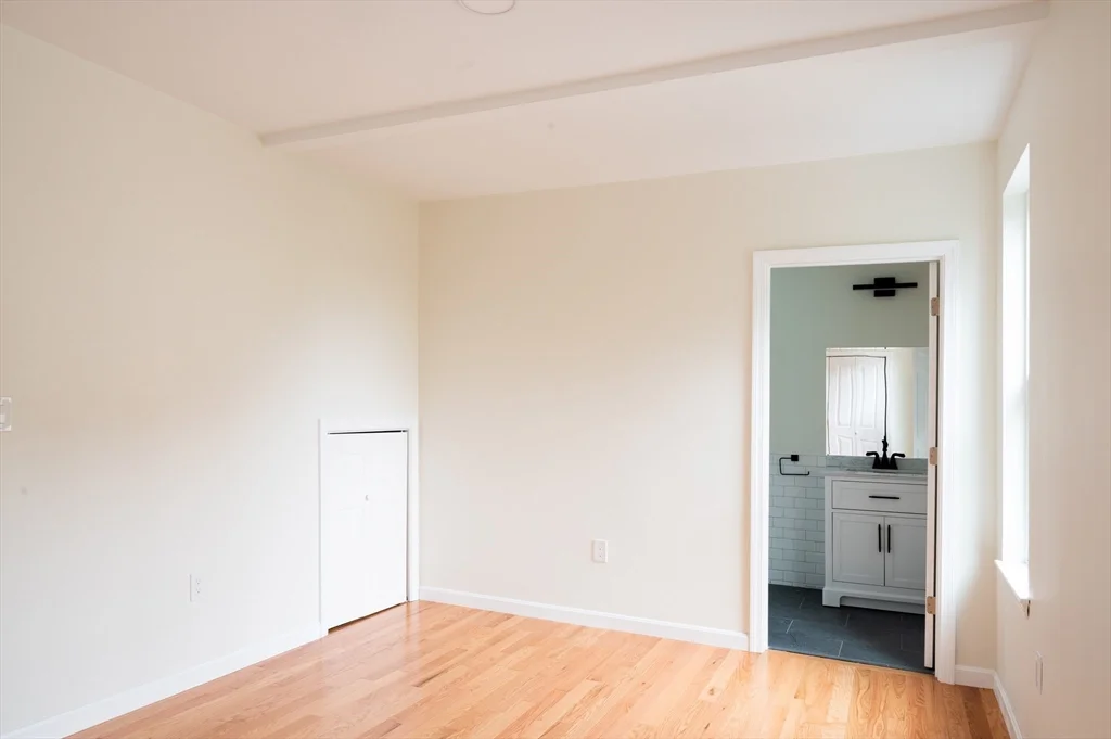 171 Everett St, Allston