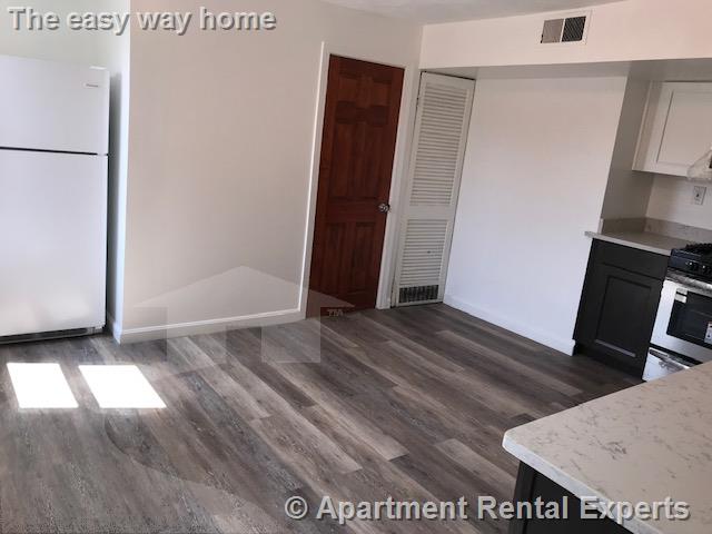 70 School St, Central Square