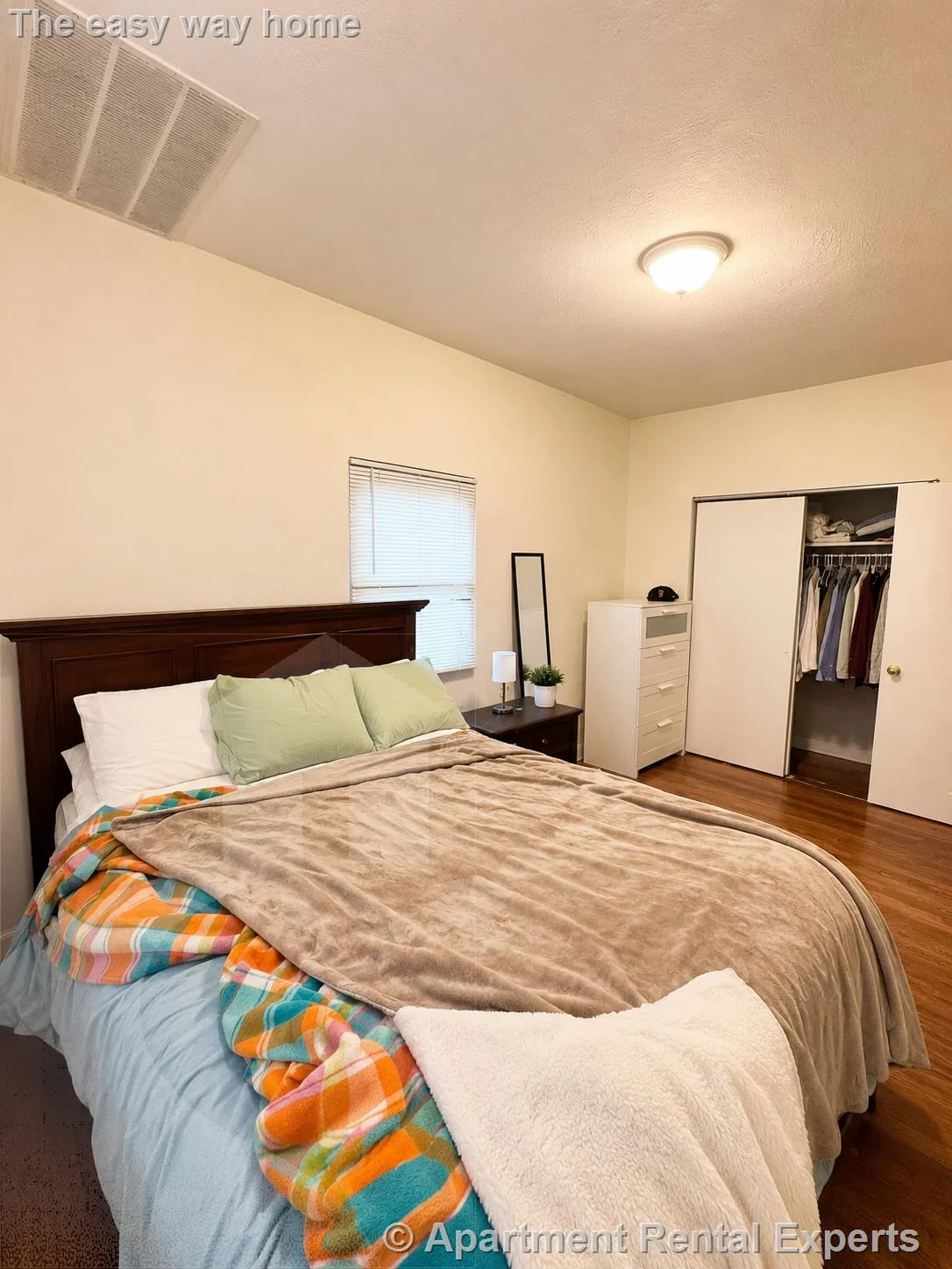 111 Walnut St, Winter Hill