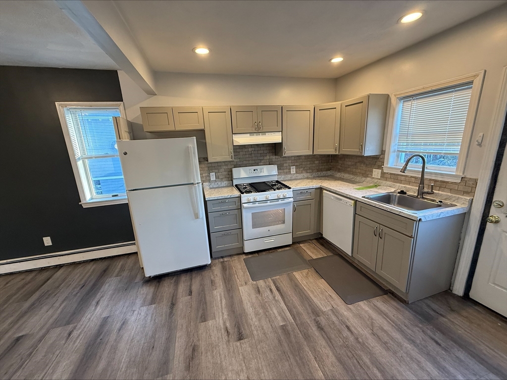 63 Monastery Rd, Brighton