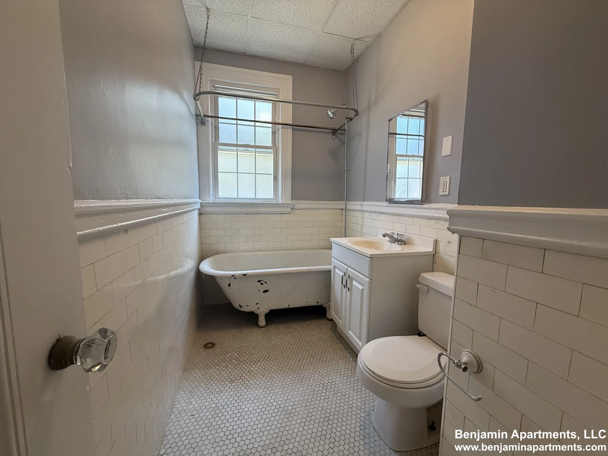 15 Glenville Ave, Allston