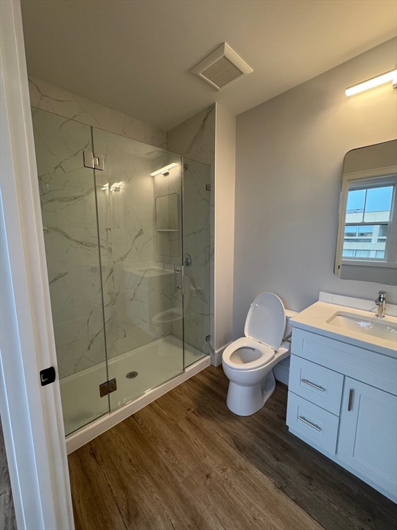 1000 Washington St, Dedham