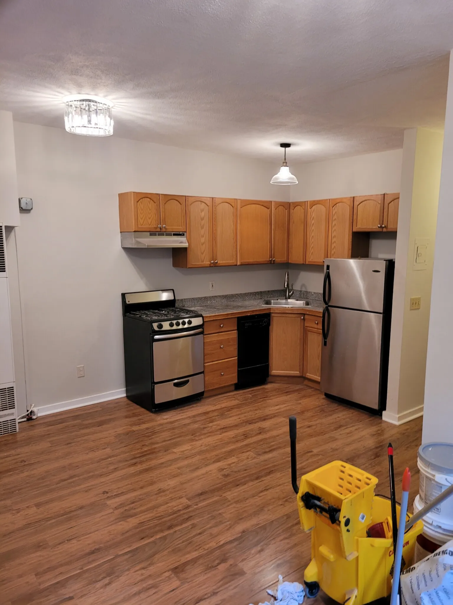 145 Endicott St, North End