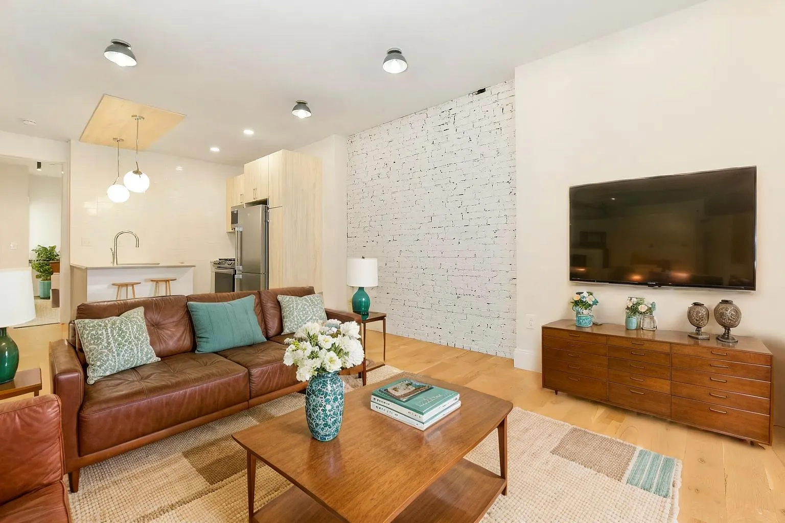 200 Maverick St, East Boston