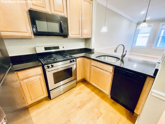 33 North Bennet St, North End