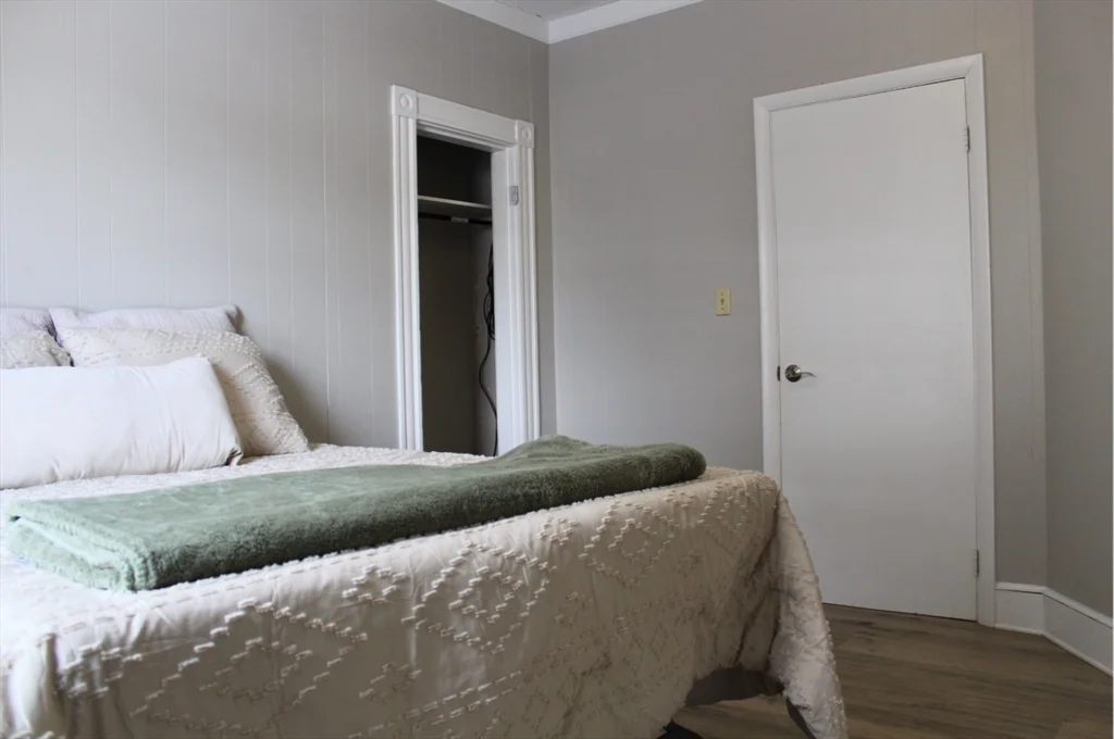 4 Northend St, Peabody