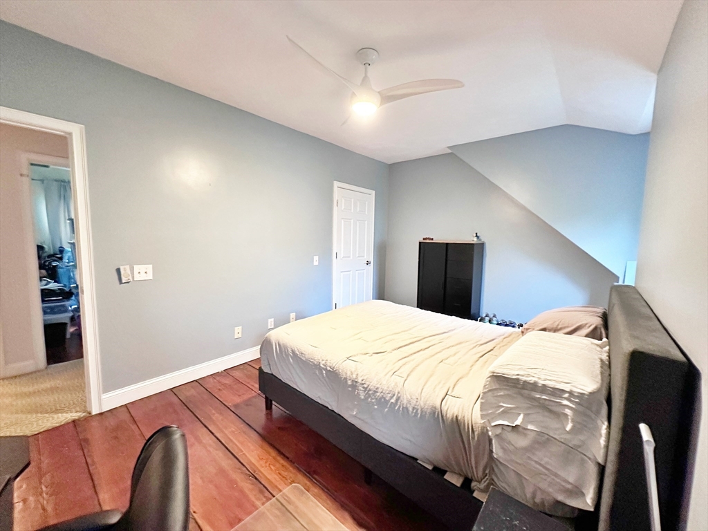 364 Sumner St, East Boston