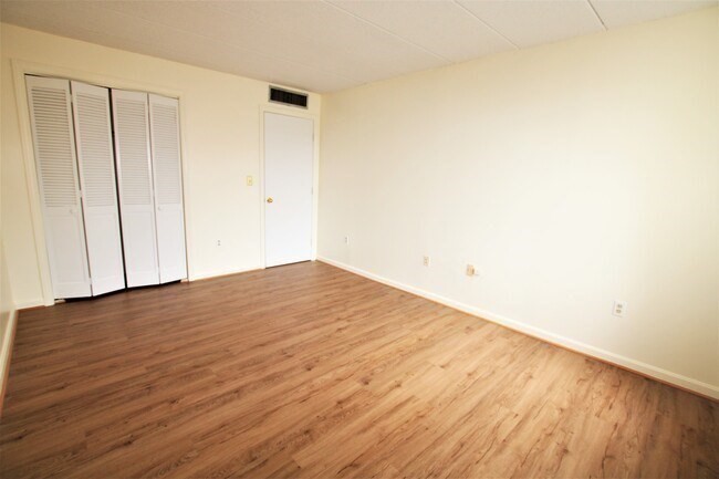 85 Brainerd Rd, Brighton