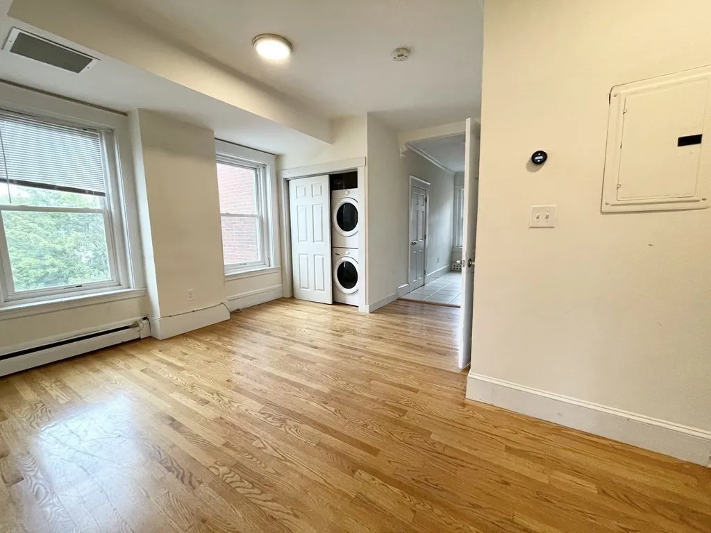 92 L St, South Boston