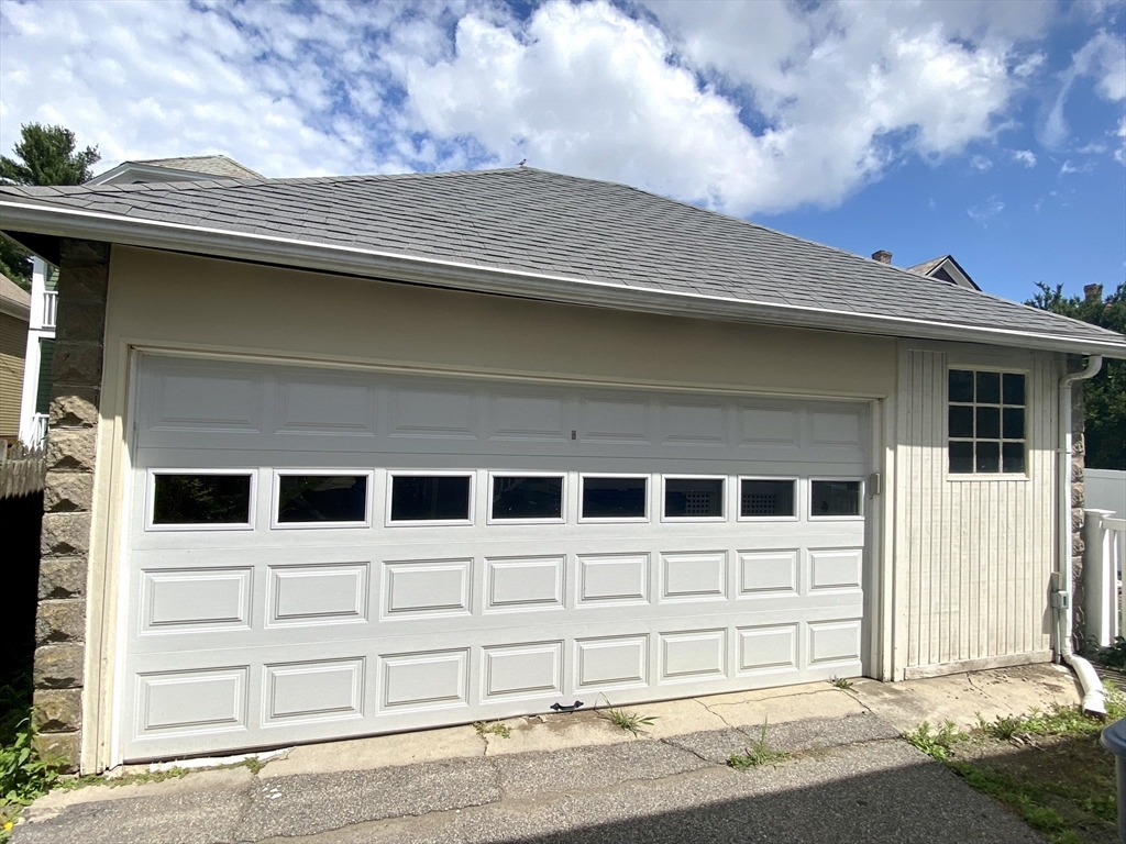 8 Kahler Ave, Milton