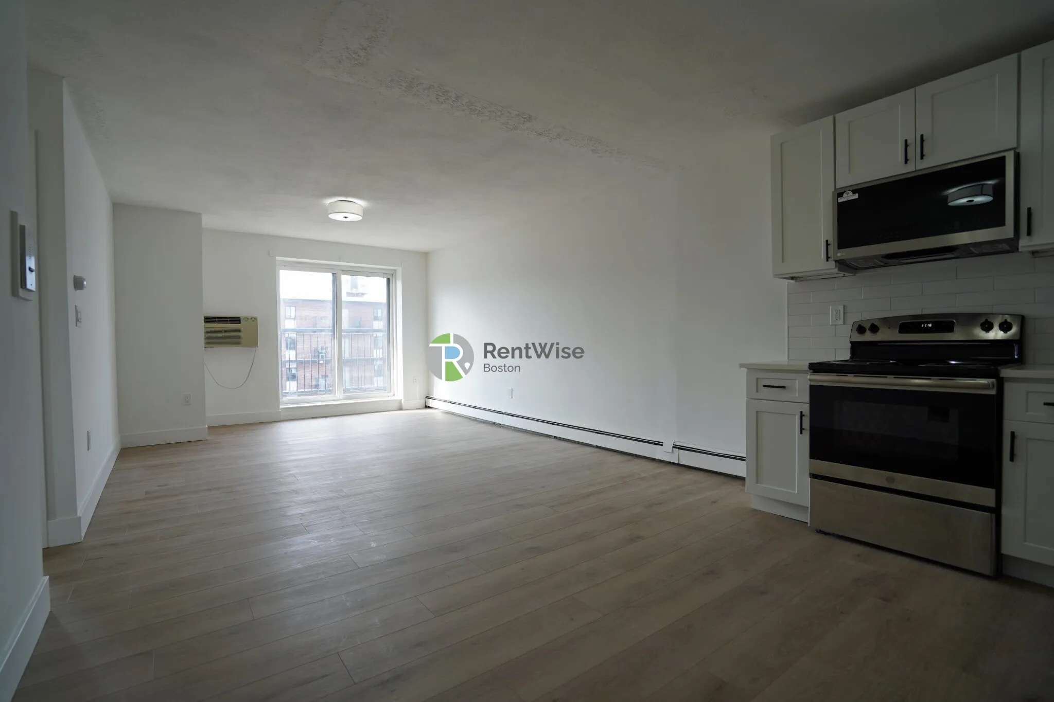 745 East 6th St, South Boston