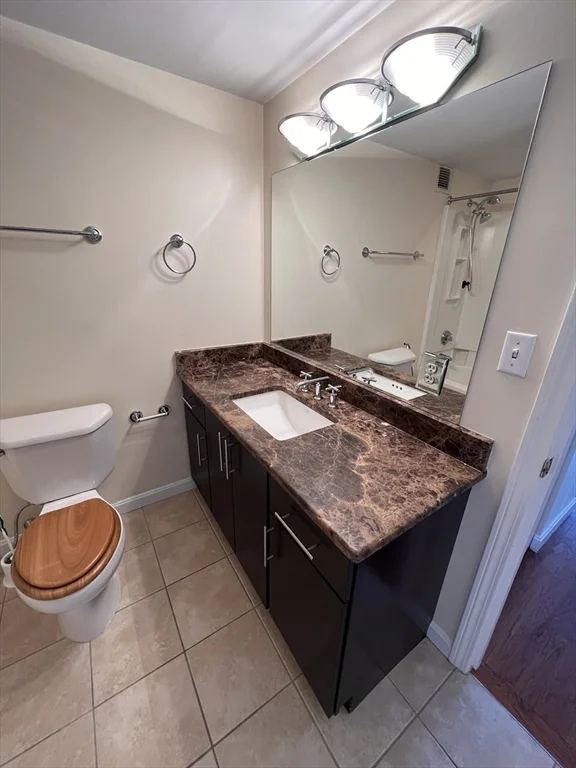 8 Museum Way, East Cambridge