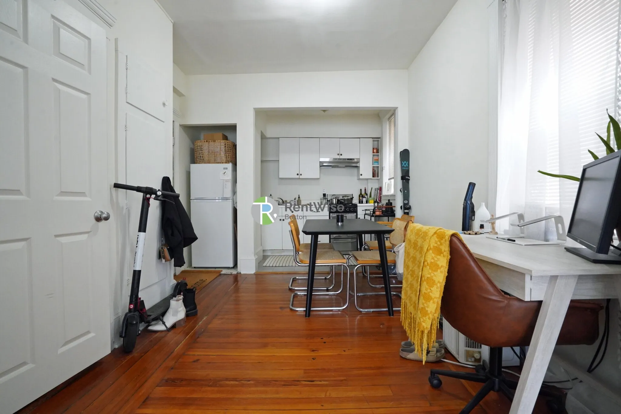 71 Brighton Ave, Allston