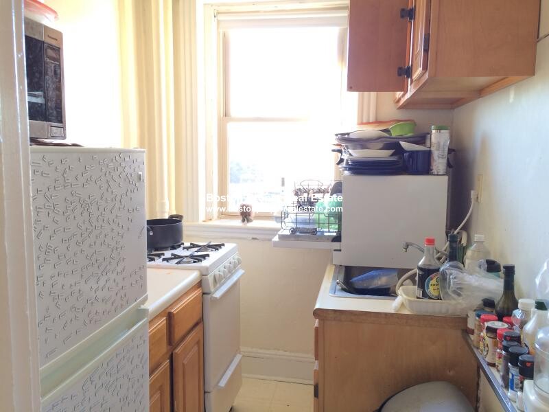 1209 Boylston St, Fenway