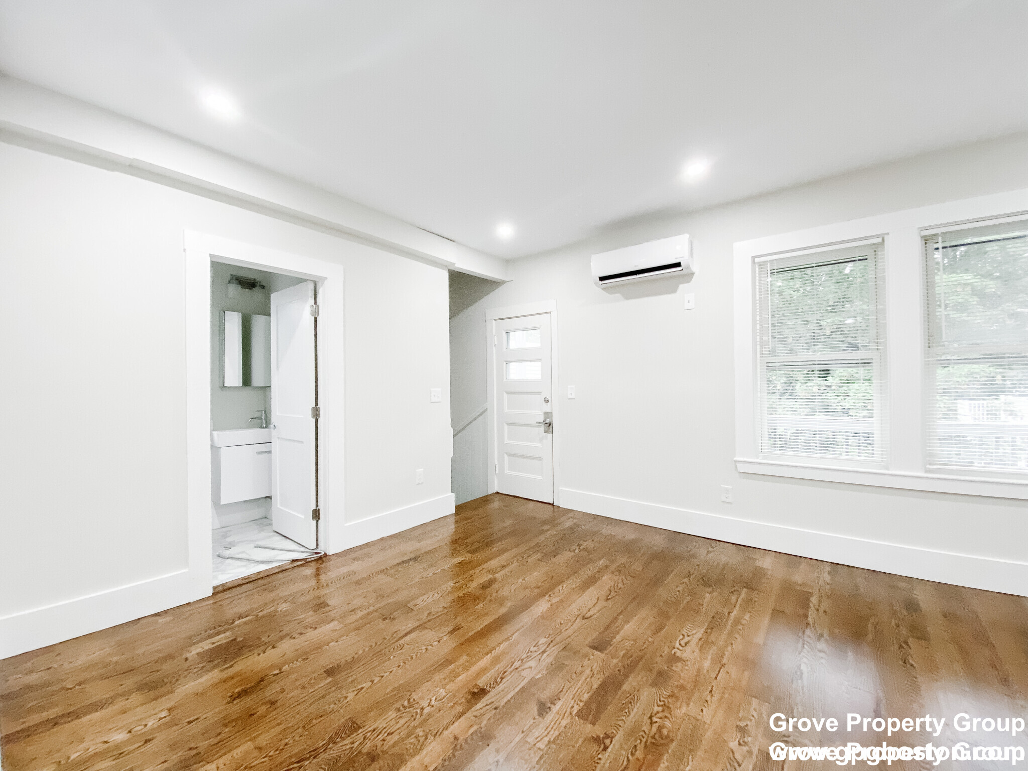 7 Winfield St, South Boston