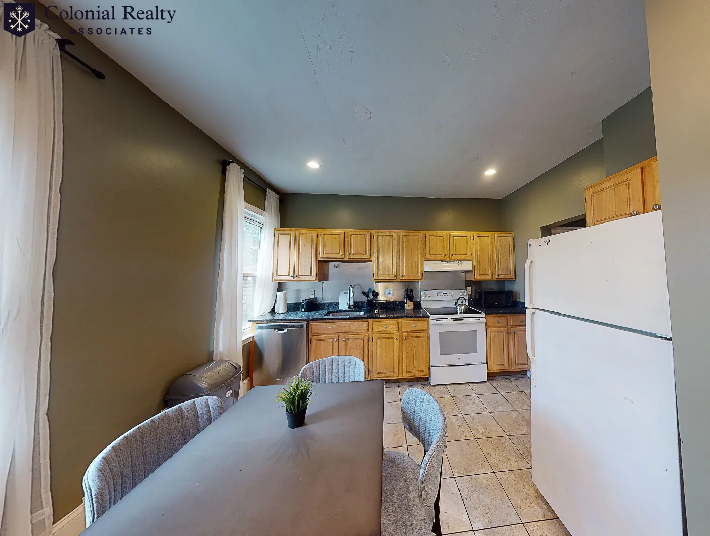 8 Haskell St, Allston