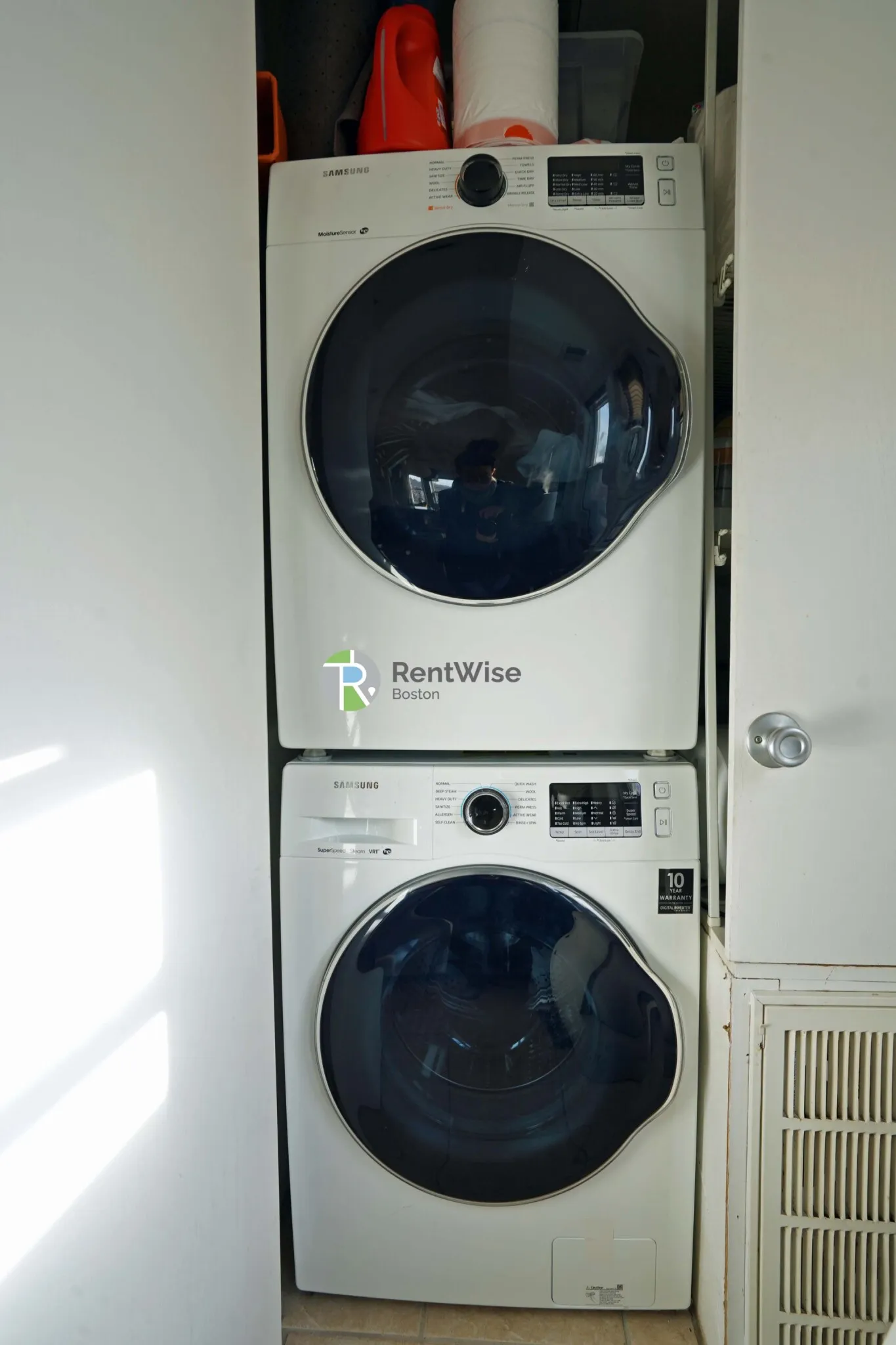 238 Hyde Park Ave, Jamaica Plain