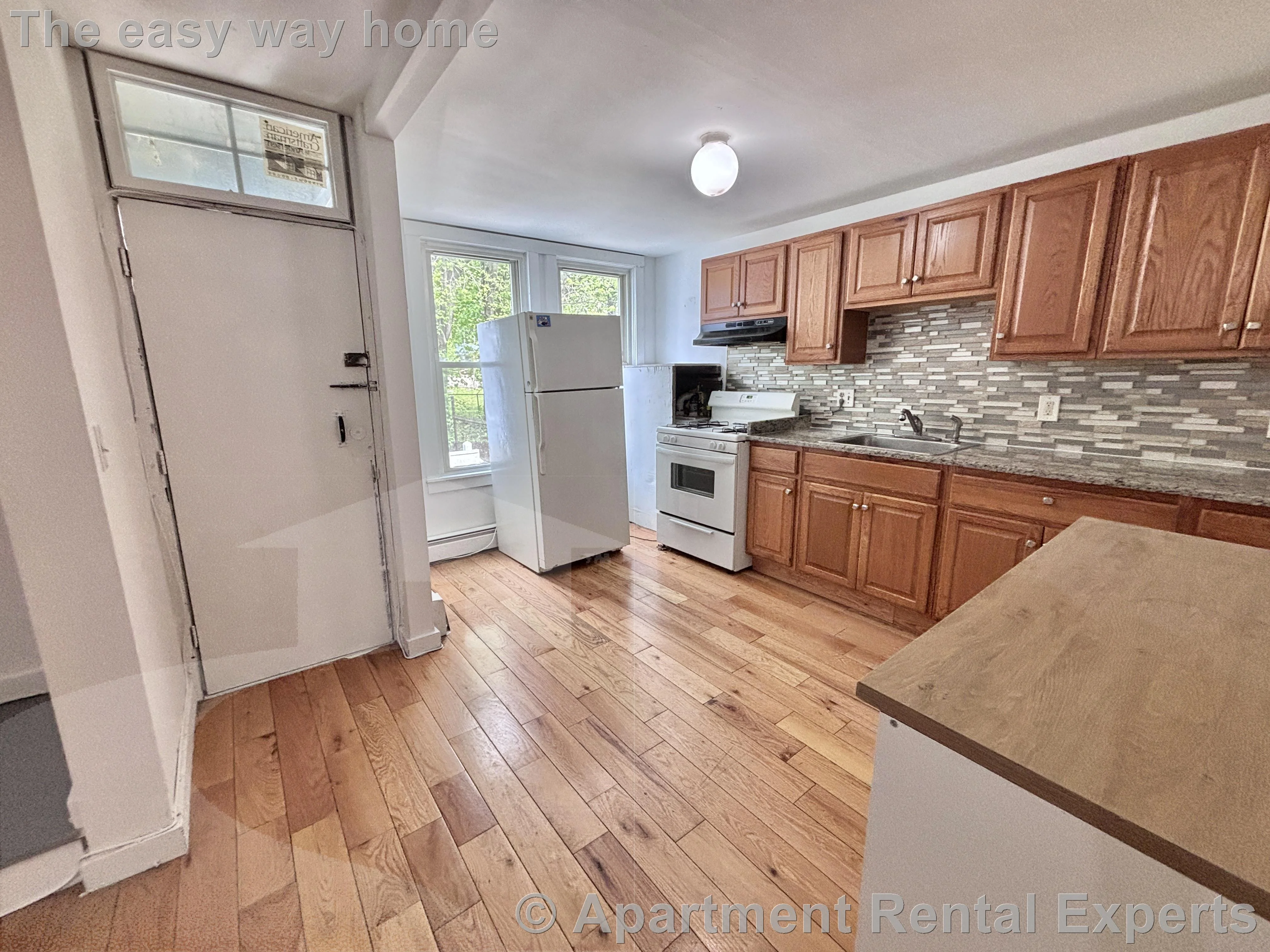 509 Medford St, Magoun Square