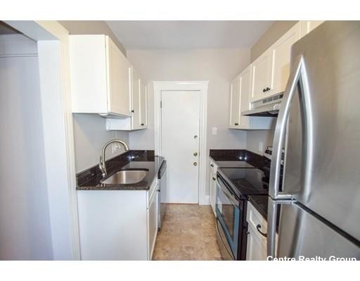 2 Sutherland Rd, Brighton
