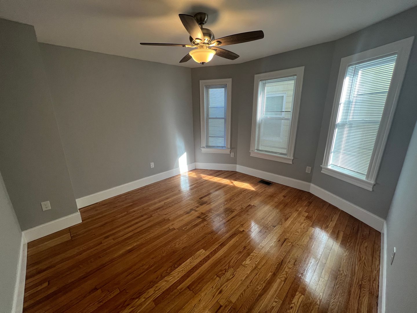 366 Highland Ave, Davis Square