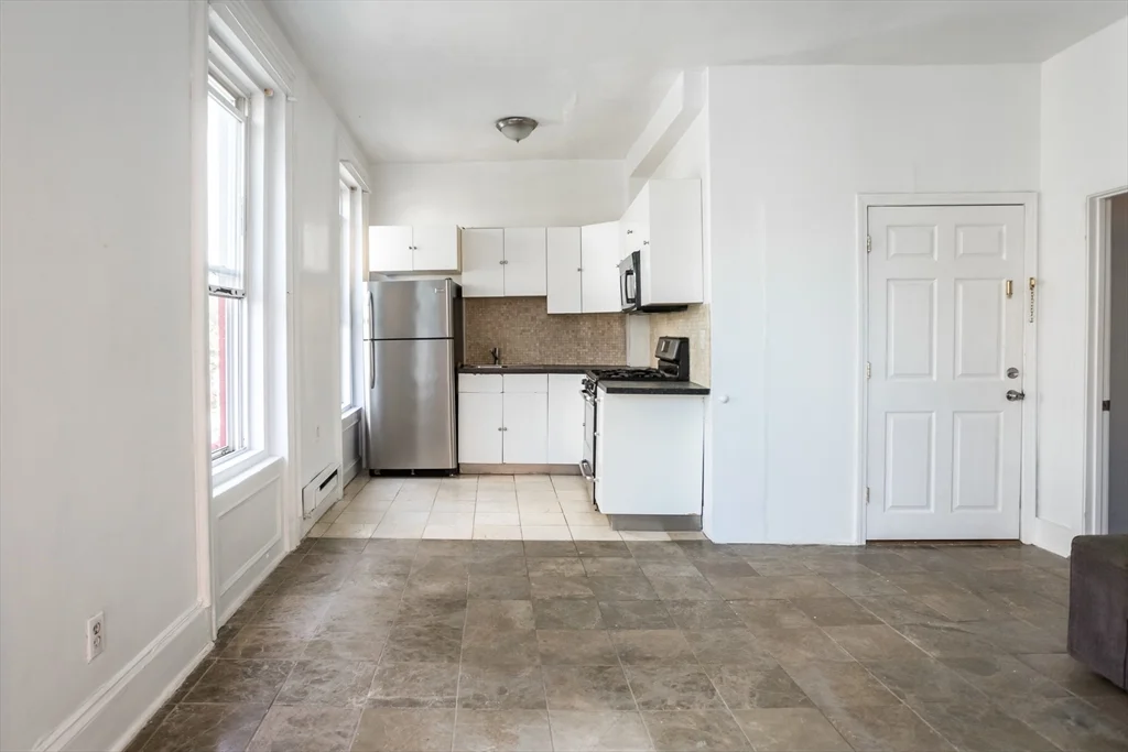 853 Harrison Ave, Roxbury