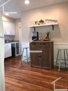 32 Irvington Rd, West Somerville