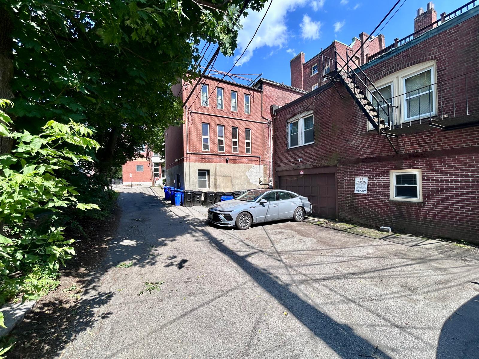 1712 Beacon St, Brookline