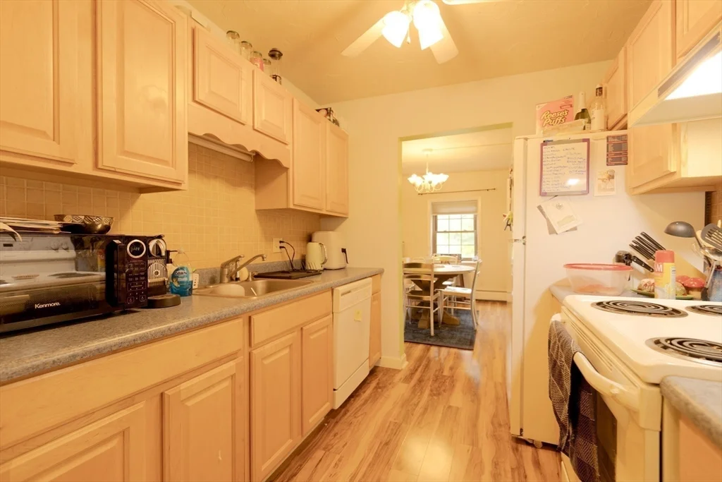 16 Winter St, Waltham
