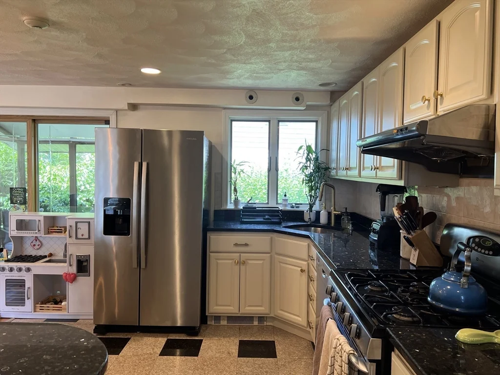 11 Garrison Rd, East Arlington