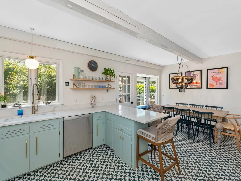 8 Beach St, Rockport