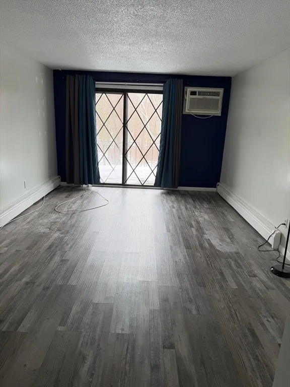 351 Pawtucket Blvd, Lowell