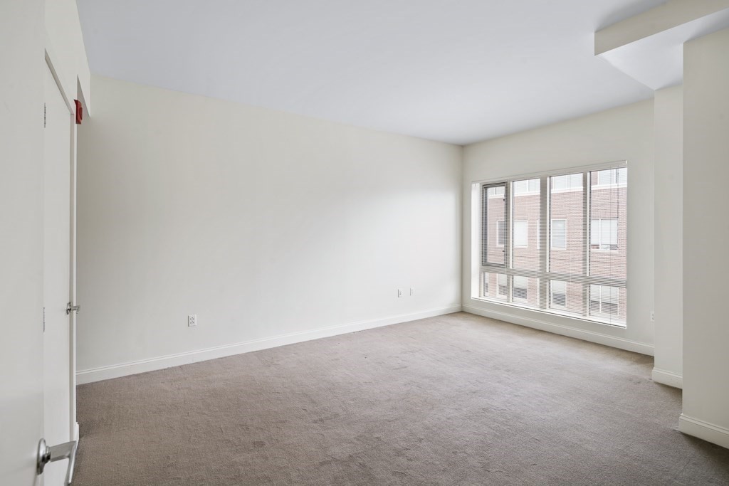 17 Otis St, East Cambridge