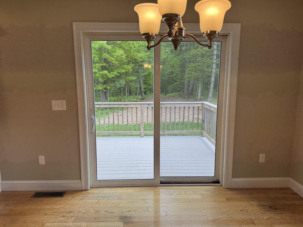 59 Wenham Rd, Carver