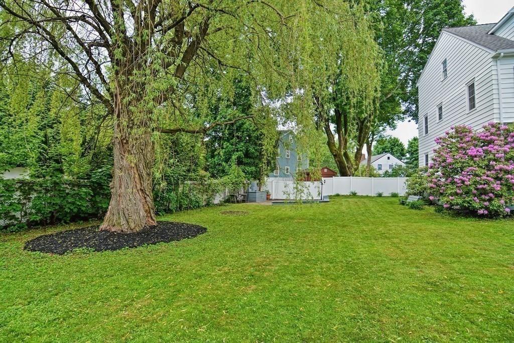 28 Fuller Ter, West Newton