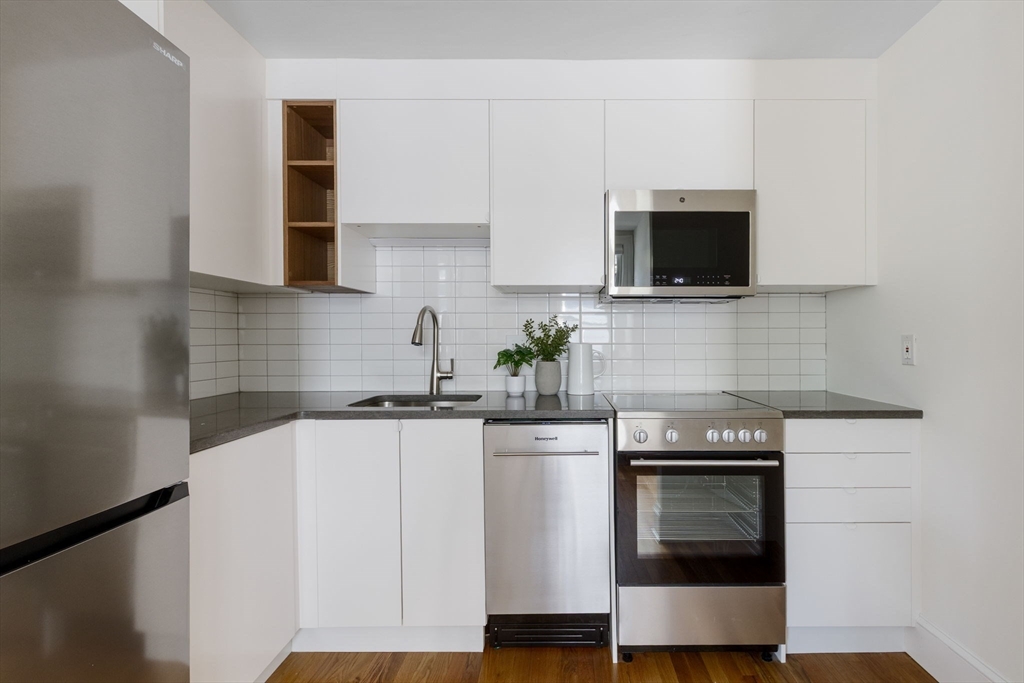 192 Appleton St, West Cambridge