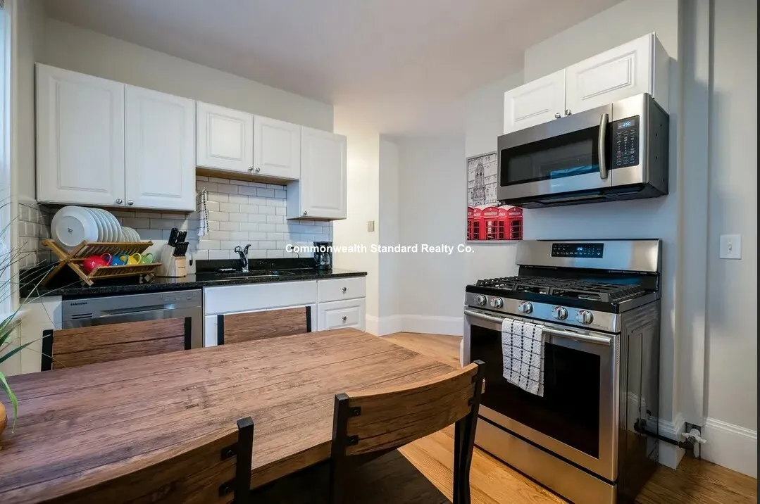 88 Hampshire St, The Port