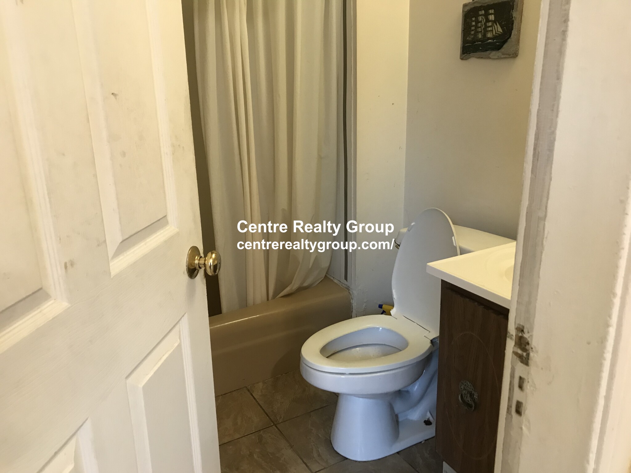 21 Weston St, West End