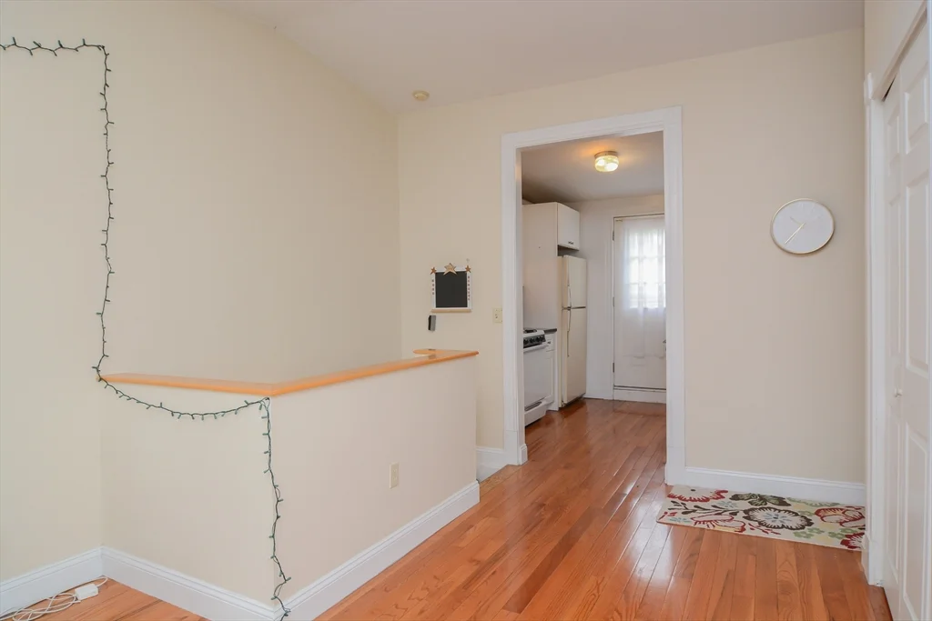 546 East 8th St, South Boston