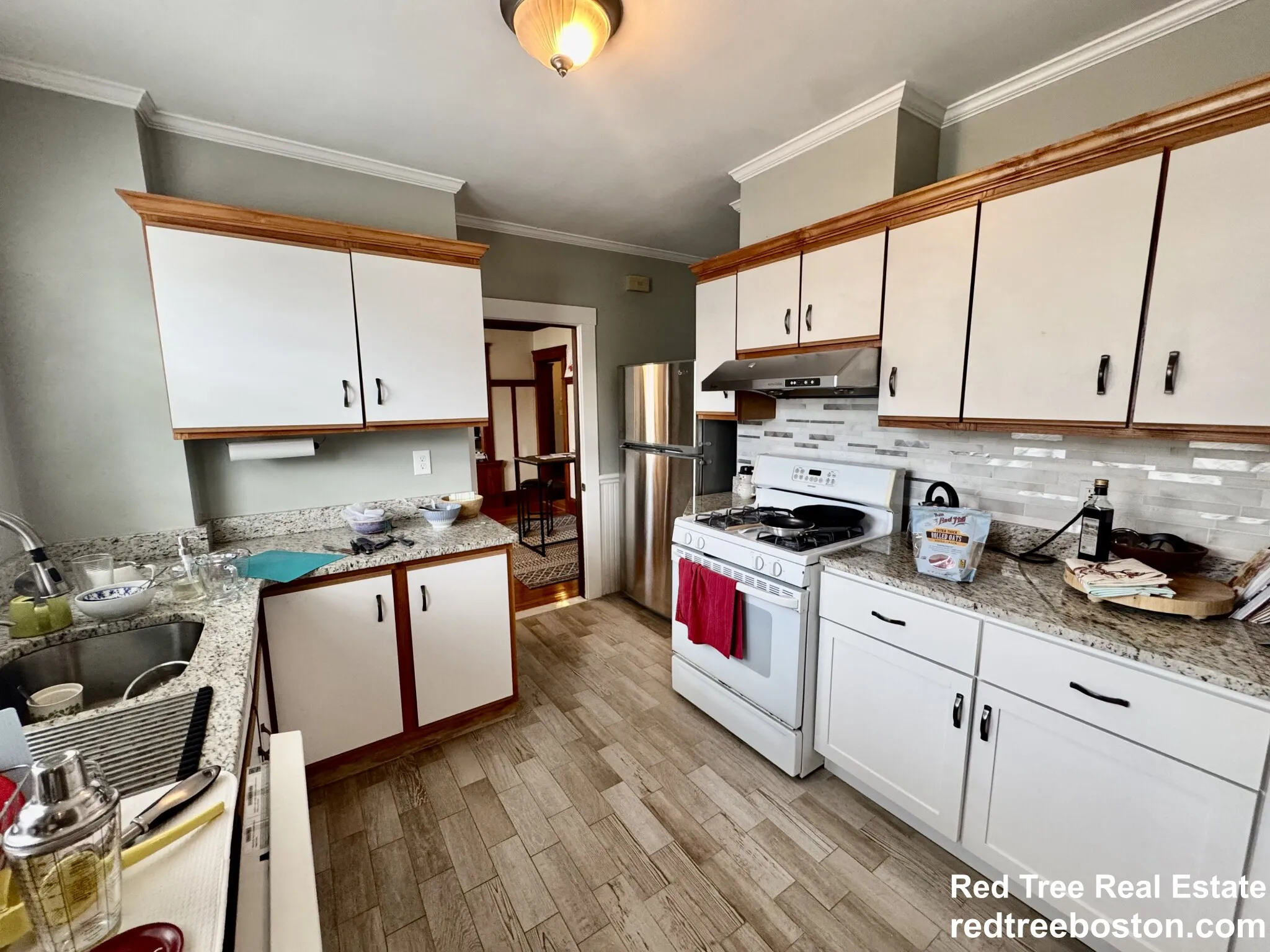 108 Redlands Rd, West Roxbury