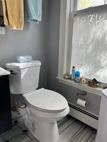 4 Centre Pl, Roxbury