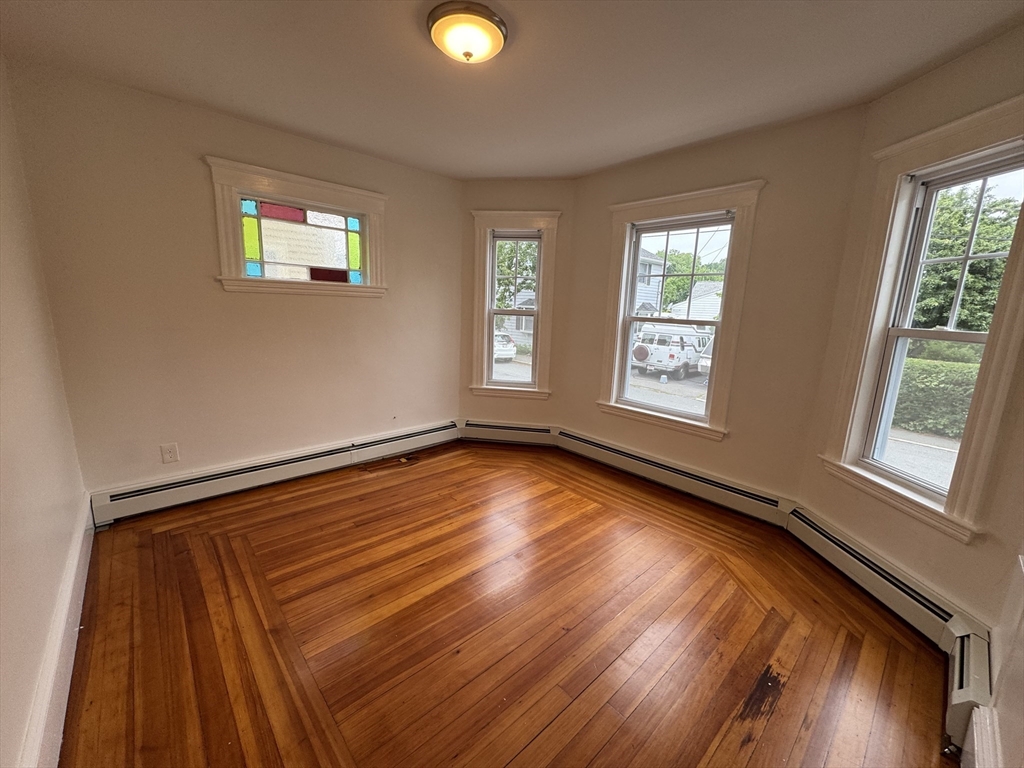 8 Glendale St, Salem