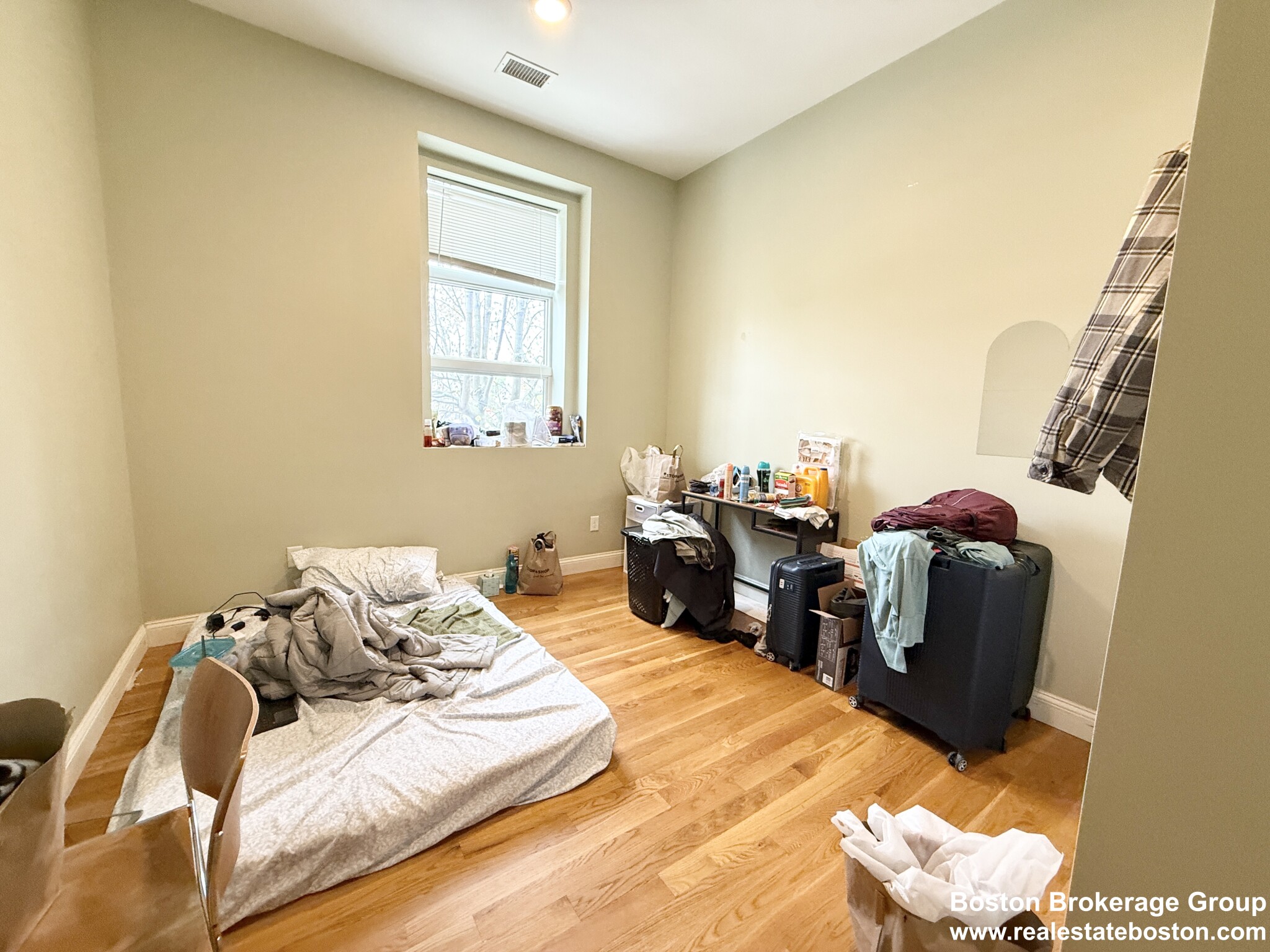 409 Dudley St, Roxbury